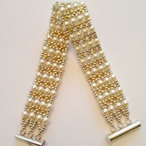 Swarovski 4mm Pearls with Silver and Gold Seed Beads Bracelet